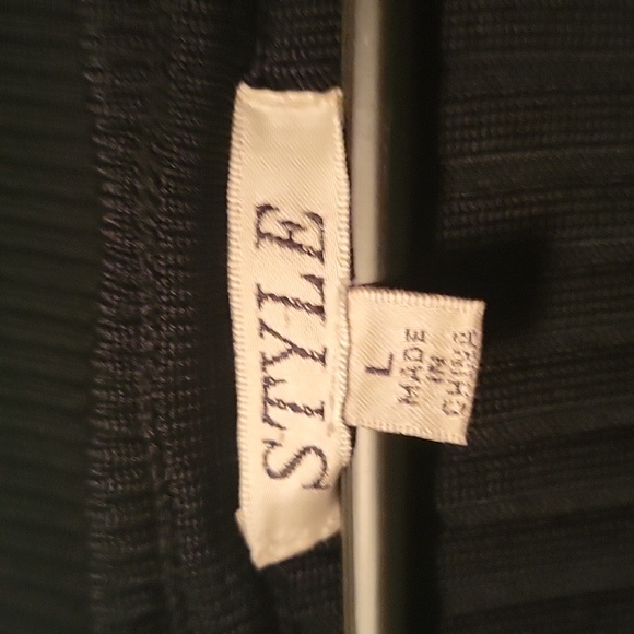 Mixed fabric dress. - Picture 4 of 4